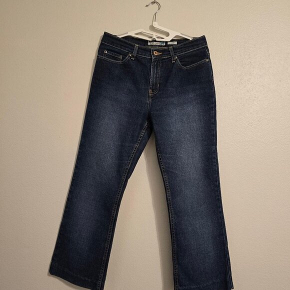 Old Navy Women’s Mid-Rise Boot-Cut Jean Size 10 Tall - Picture 7 of 11